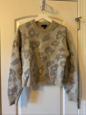 rag & bone Beige and Gray Floral Jacquard Crewneck Sweater